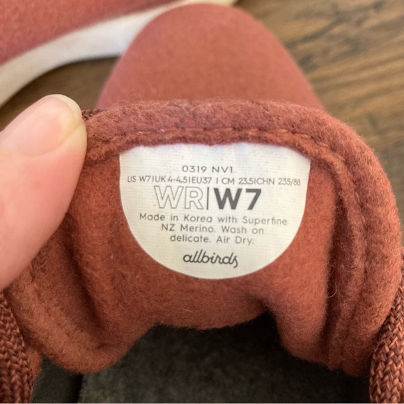 Allbirds Mauve Wool Runners Lace up Sneakers Sz 7 Women’s - Picture 3 of 9